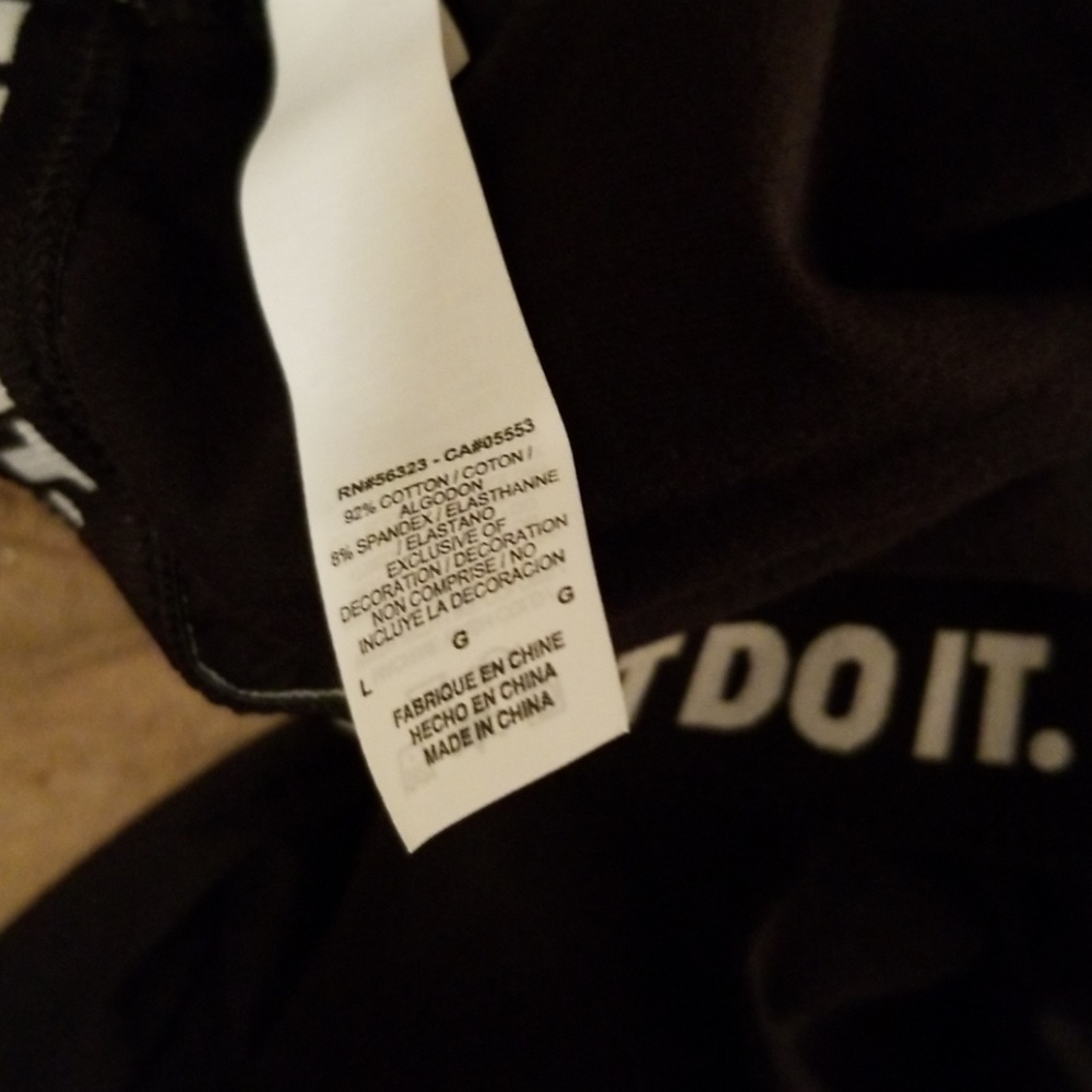 NWT! NIKE LEG A SEE LEGGINGS - Picture 6 of 7